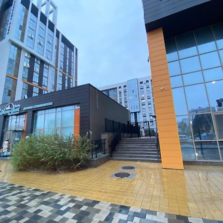 Whitehome In Panorama Park Астана Экстерьер фото