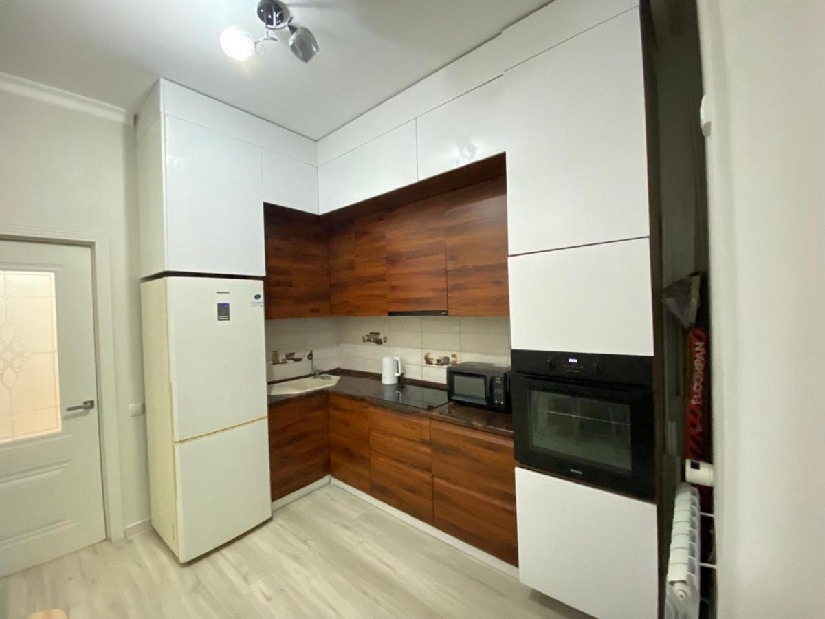 Whitehome In Panorama Park Астана Экстерьер фото